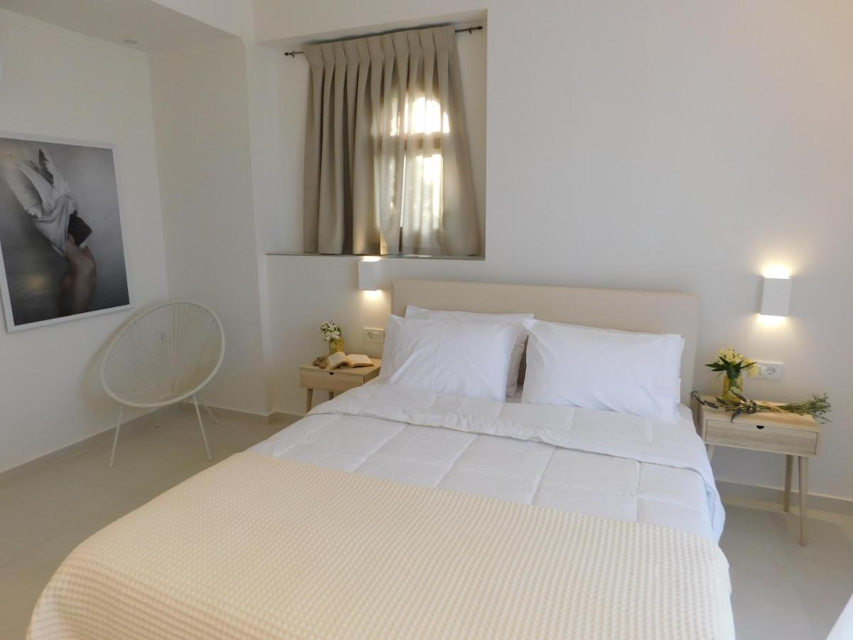 Orea Superior Rooms Kypseli Bagian luar foto