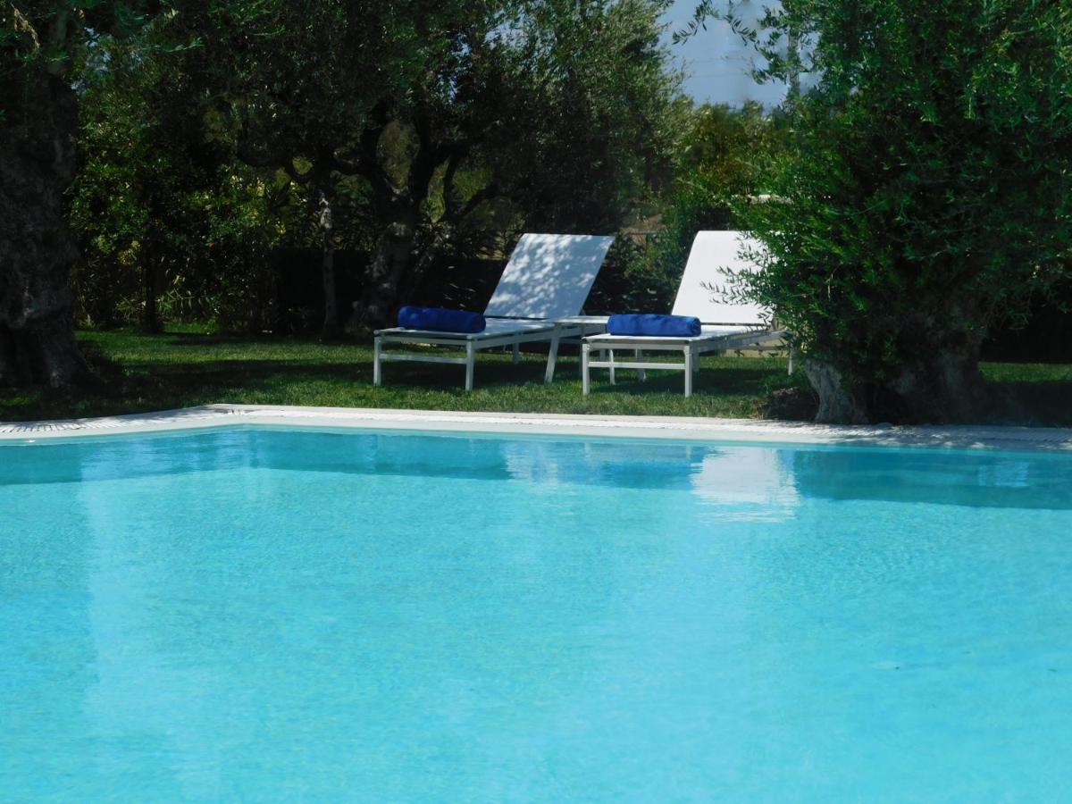 Orea Superior Rooms Kypseli Bagian luar foto