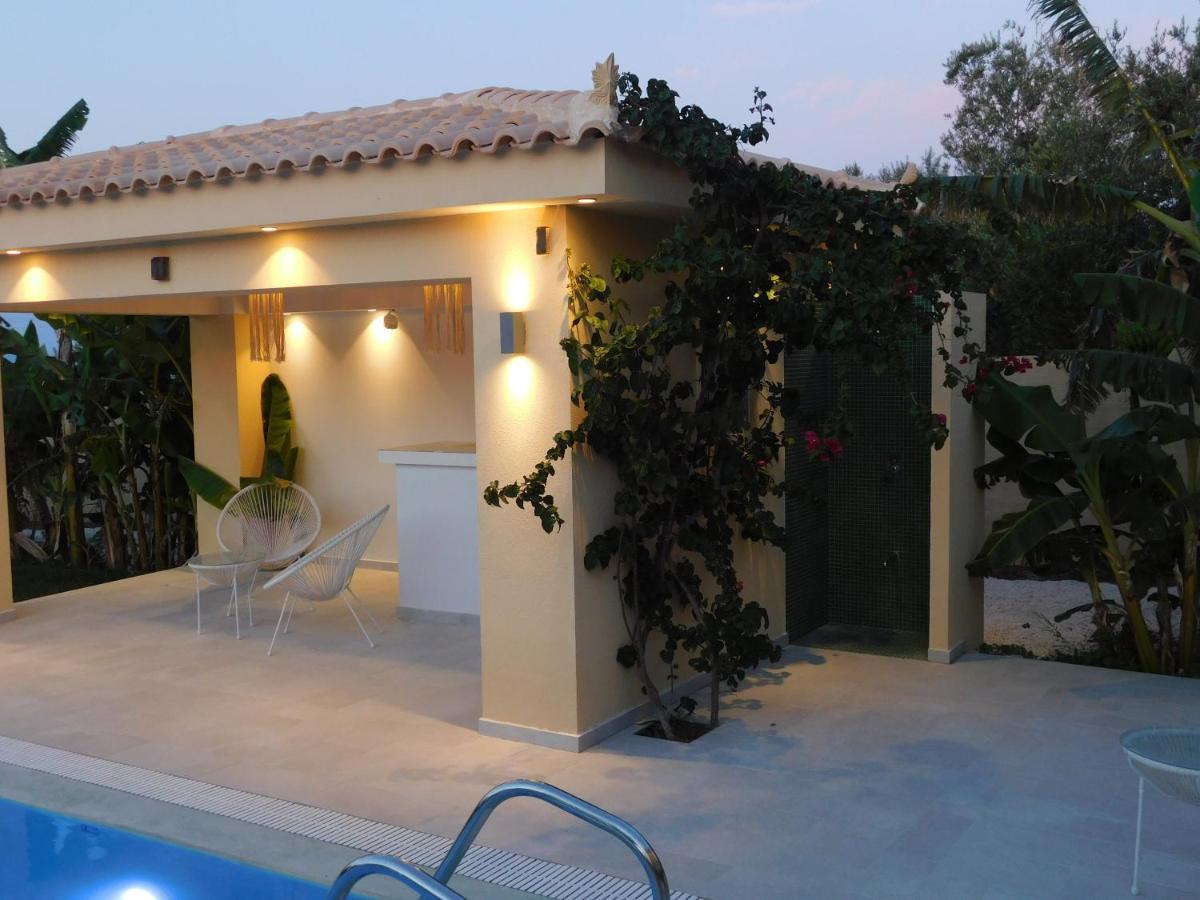 Orea Superior Rooms Kypseli Bagian luar foto
