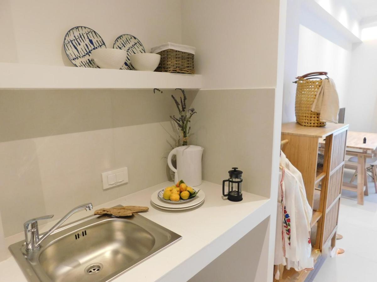 Orea Superior Rooms Kypseli Bagian luar foto