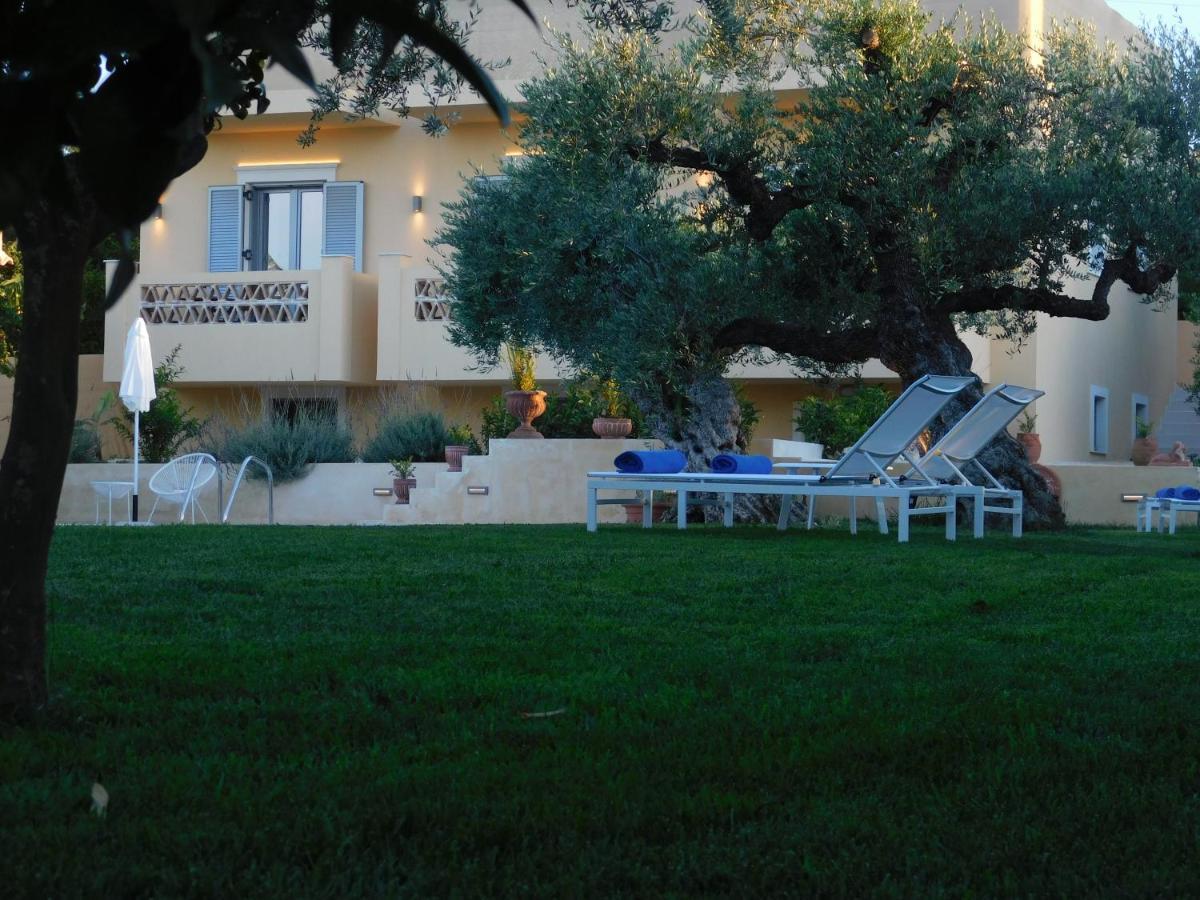 Orea Superior Rooms Kypseli Bagian luar foto
