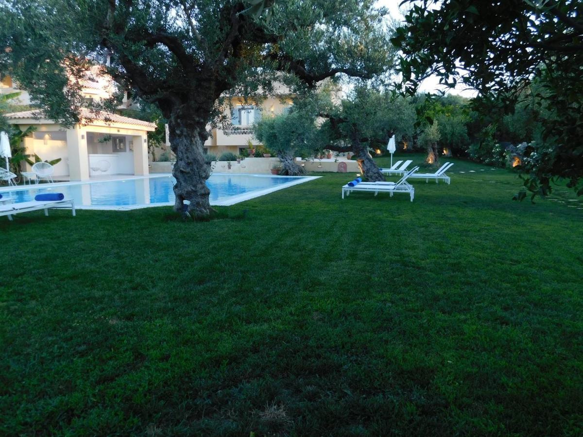 Orea Superior Rooms Kypseli Bagian luar foto